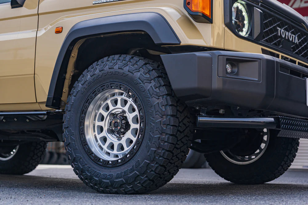 ROH ASSAULT（アサルト） 17インチアルミホイール 17×9J-12 5H150 正規品