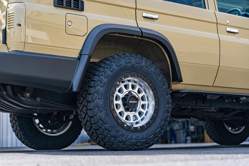 ROH ASSAULT（アサルト） 17インチアルミホイール 17×9J-12 5H150 正規品