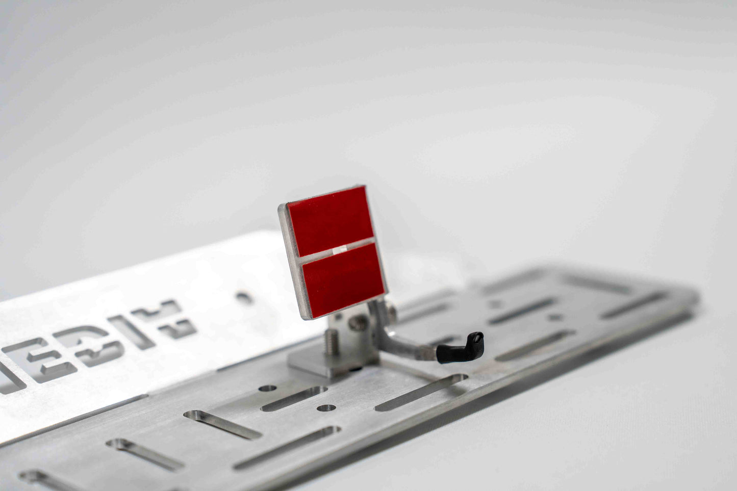 ADVY ランドクルーザー250専用アクティブステー